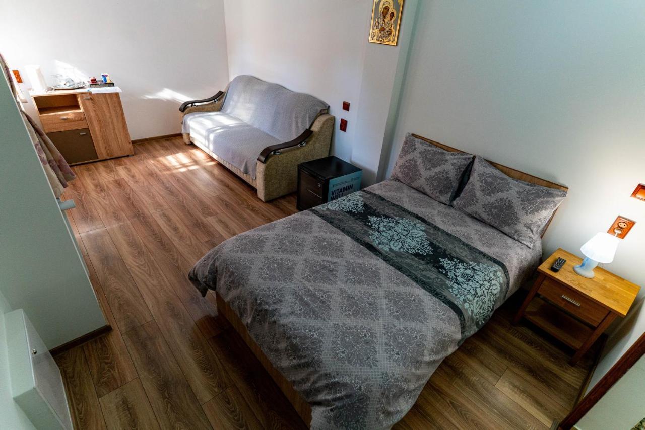 La Bebe 2 Beds Lägenhet Hunedoara Exteriör bild